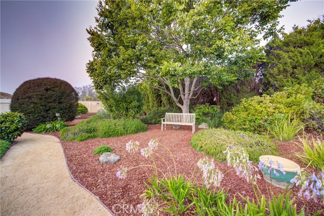 585 Red Tail Meadow Lane, Arroyo Grande CA: https://media.crmls.org/medias/b950394b-b870-4464-8428-33463c1b3539.jpg