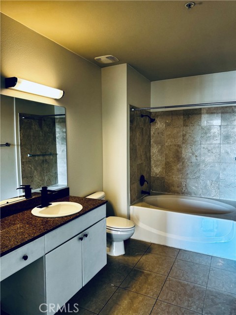 Detail Gallery Image 19 of 31 For 488 E Ocean #418,  Long Beach,  CA 90802 - 2 Beds | 2 Baths