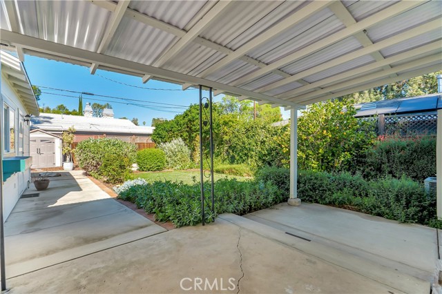 Detail Gallery Image 20 of 30 For 5239 Comercio Ave, Woodland Hills,  CA 91364 - 2 Beds | 1 Baths