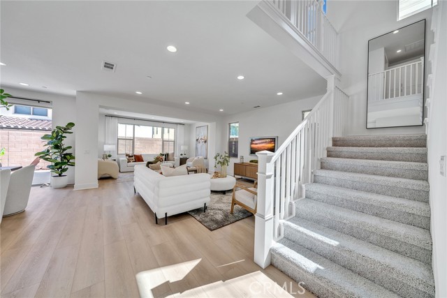 162 Somera, Irvine CA: https://media.crmls.org/medias/b9518724-cba9-428f-87ac-cde7b8c2dba5.jpg