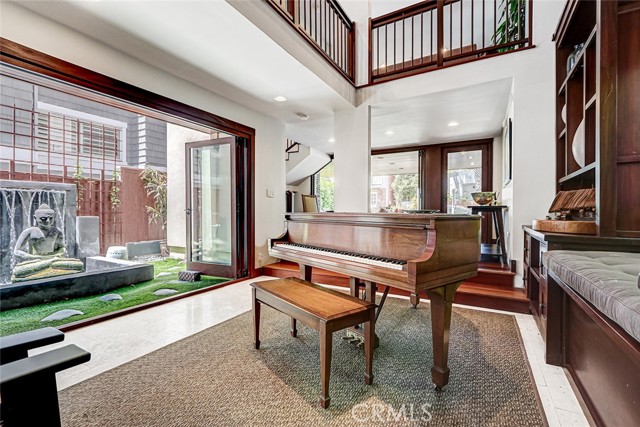 Detail Gallery Image 9 of 47 For 436 32nd St., Manhattan Beach,  CA 90266 - 4 Beds | 4 Baths