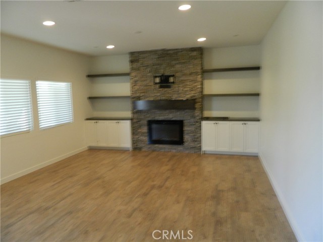 Detail Gallery Image 6 of 28 For 24231 Buckeye, Murrieta,  CA 92562 - 4 Beds | 3 Baths