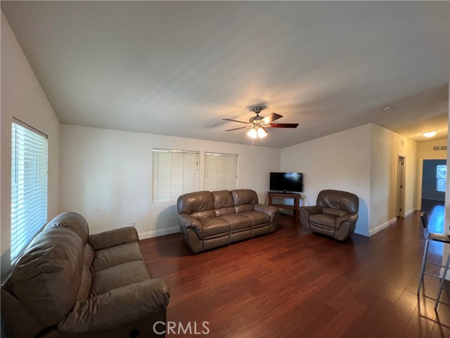 Detail Gallery Image 9 of 19 For 200 Ford Road #165,  San Jose,  CA 95138 - 3 Beds | 2 Baths