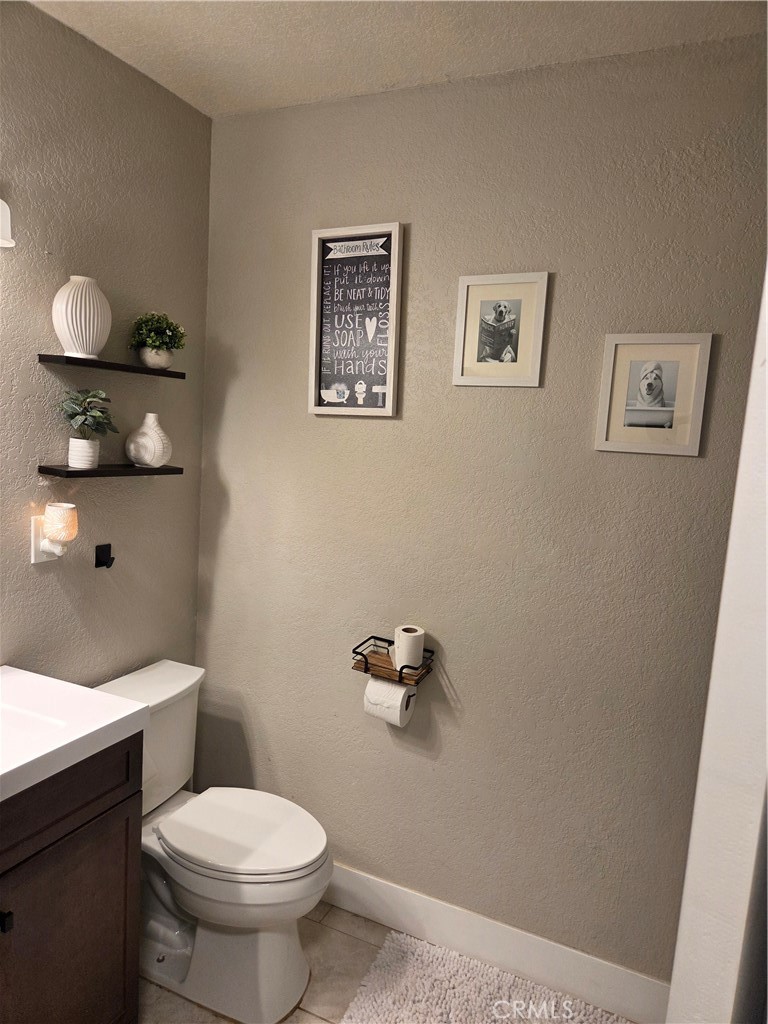 https://media.crmls.org/medias/b954a696-7215-485d-a192-af6f712e2851.jpg?preset=X-Large