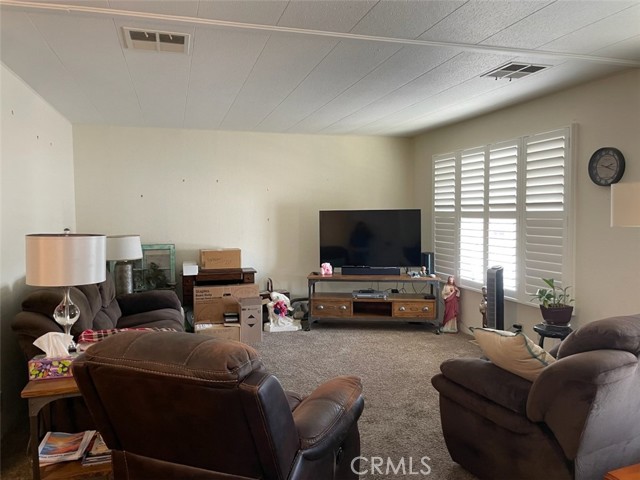 Detail Gallery Image 12 of 14 For 8651 Foothill Bld #6,  Rancho Cucamonga,  CA 91730 - 2 Beds | 2 Baths