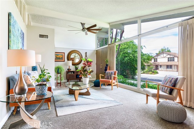 Detail Gallery Image 6 of 35 For 130 Sunridge Way, Redlands,  CA 92373 - 3 Beds | 2 Baths