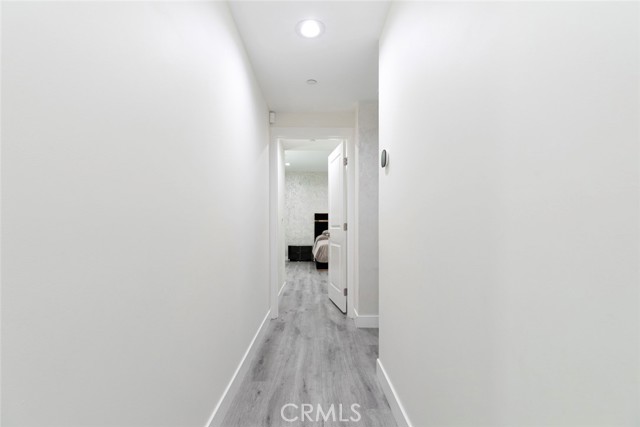 Detail Gallery Image 20 of 52 For 9124 N Nilo Ln, Panorama City,  CA 91402 - 4 Beds | 3/1 Baths