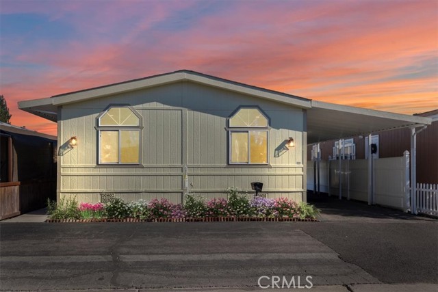 Front Image Thumbnail for CRIG25258004