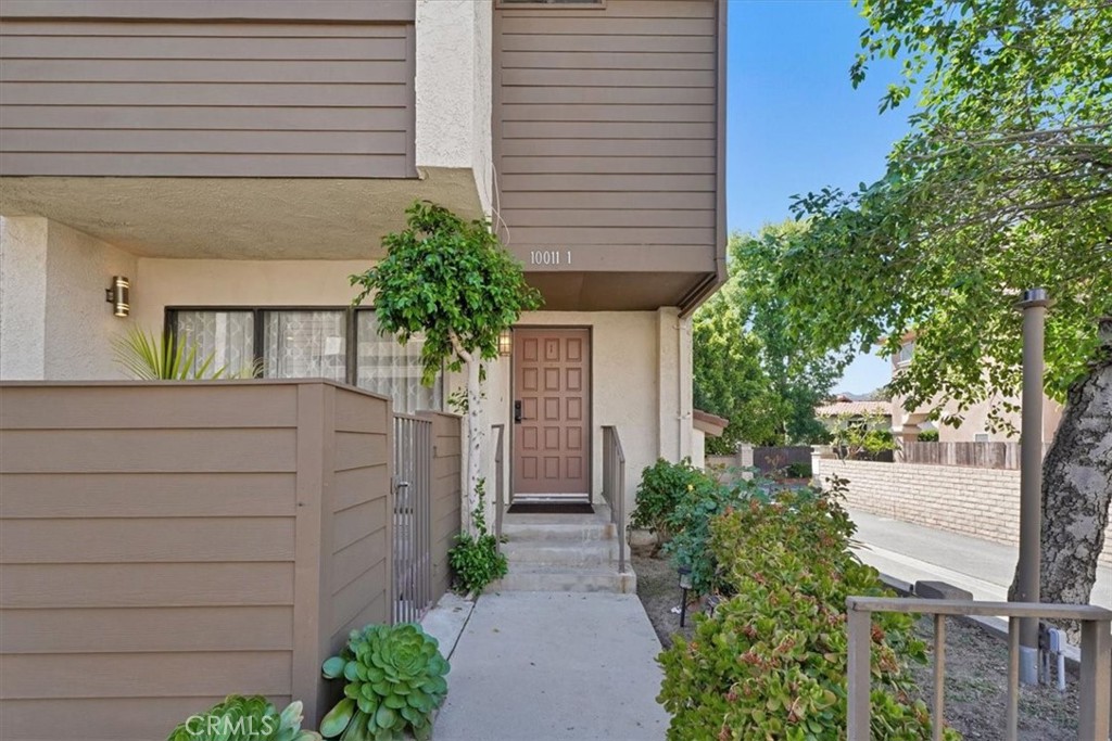 10011 Topanga Canyon Boulevard #1