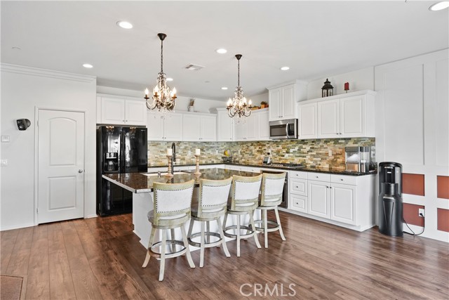 34770 Carina Place, Murrieta CA: https://media.crmls.org/medias/b95679e8-ba0a-427c-adba-24470dc2217d.jpg