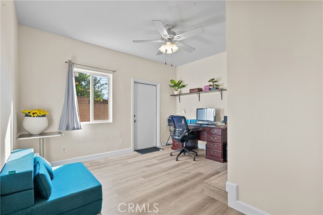 Detail Gallery Image 28 of 59 For 9559 9561 Natick Ave, North Hills,  CA 91343 - 5 Beds | 4 Baths