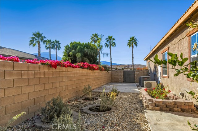 Detail Gallery Image 11 of 54 For 57806 Cantata, La Quinta,  CA 92253 - 4 Beds | 3/1 Baths