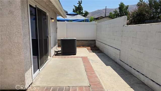 Detail Gallery Image 20 of 22 For 12168 Mount Vernon Ave #8,  Grand Terrace,  CA 92313 - 3 Beds | 3 Baths