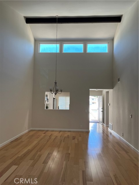 Front Image Thumbnail for CRPW26058384