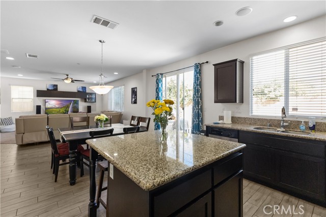 Detail Gallery Image 19 of 40 For 8219 Perla Dr, Riverside,  CA 92504 - 4 Beds | 3 Baths