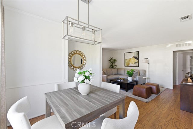 Detail Gallery Image 6 of 34 For 18638 Malden, Northridge,  CA 91324 - 4 Beds | 2 Baths