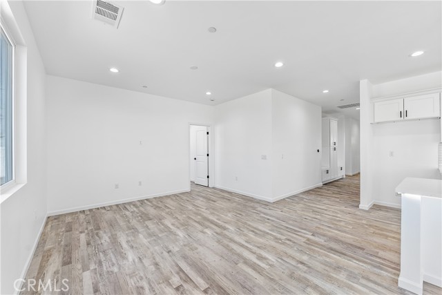 Detail Gallery Image 13 of 60 For 20349 90th St, California City,  CA 93505 - 4 Beds | 3 Baths