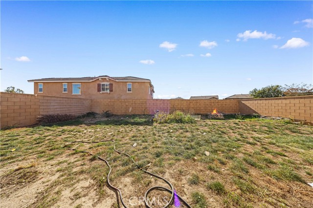 Detail Gallery Image 39 of 39 For 15609 Paprika Ln, Fontana,  CA 92336 - 4 Beds | 3 Baths