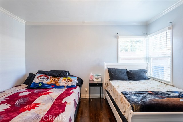 2561 E Washington Street, Carson CA: https://media.crmls.org/medias/b95af4c3-5dd6-483a-b8dc-0cd2e96eae7b.jpg