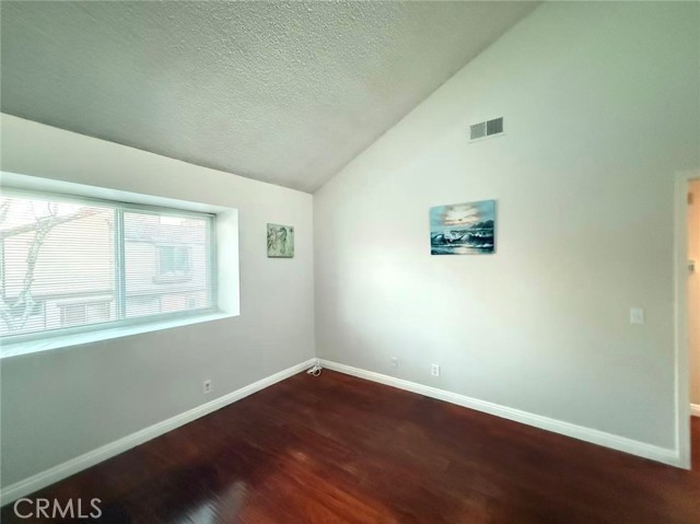 Detail Gallery Image 19 of 27 For 1230 S Cypress, Ontario,  CA 91762 - 3 Beds | 2/1 Baths