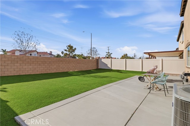 Detail Gallery Image 34 of 38 For 15587 Crusader Dr, Moreno Valley,  CA 92551 - 4 Beds | 3 Baths