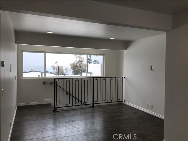 Image 2 for 577 Ramona Ave #E, Laguna Beach, CA 92651