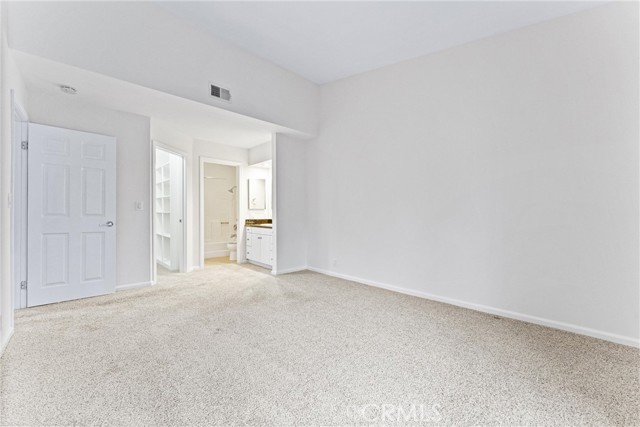 25641 Indian Hill Lane, Laguna Hills CA: https://media.crmls.org/medias/b95c8737-40cd-424b-a501-4befac7ee02a.jpg