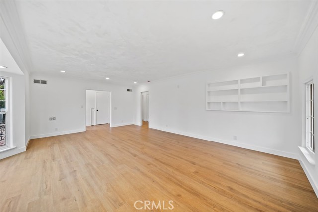4431 Victoria Park Place, Los Angeles CA: https://media.crmls.org/medias/b95c8c5f-59e2-49e3-a4c2-5e12f947e2e1.jpg