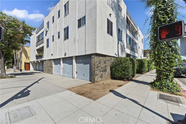 Detail Gallery Image 5 of 71 For 505 Cedar Ave 2a,  Long Beach,  CA 90802 - 2 Beds | 2 Baths