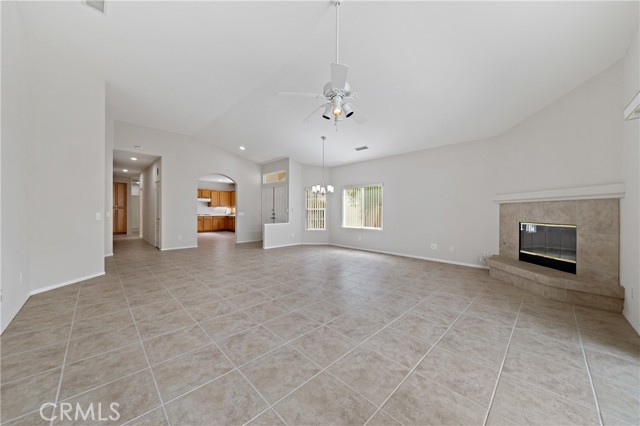 24177 CALLE ARTINO, Murrieta CA: https://media.crmls.org/medias/b95ce1b5-820a-4173-9eb7-8c1e7bfa61df.jpg