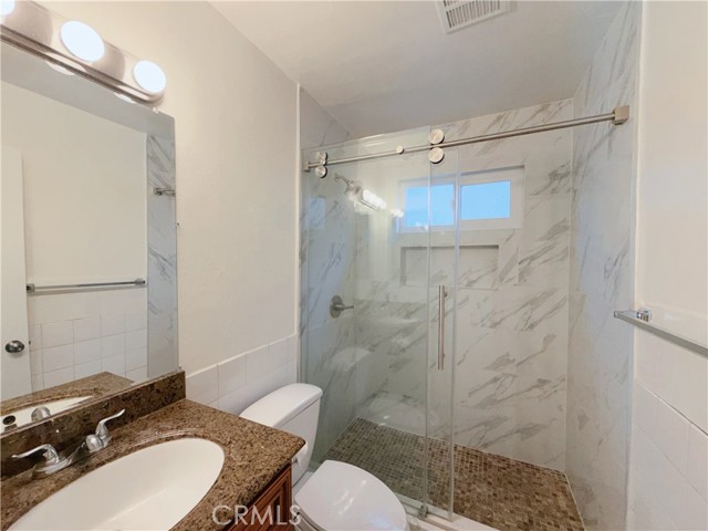 Detail Gallery Image 3 of 7 For 621 Leonard, Los Angeles,  CA 90022 - 2 Beds | 1 Baths