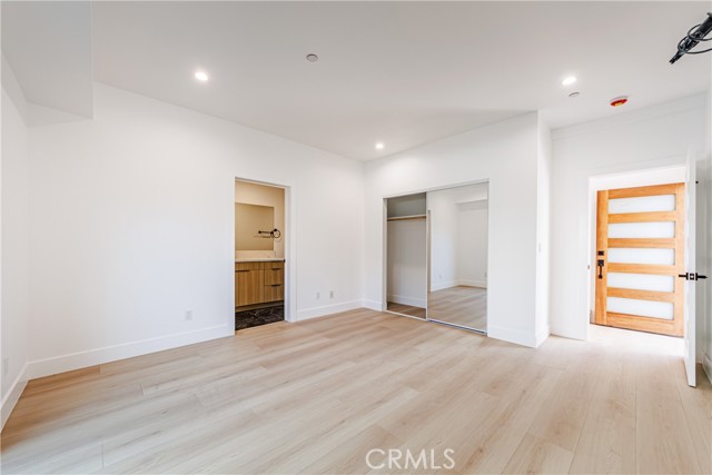 Detail Gallery Image 65 of 75 For 5209 W 20th, Los Angeles,  CA 90016 - – Beds | – Baths