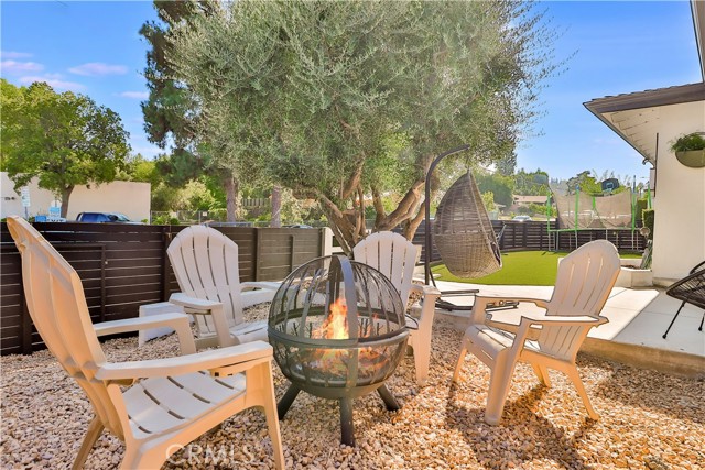 Image 11 of 48 For 23861 Califa Street