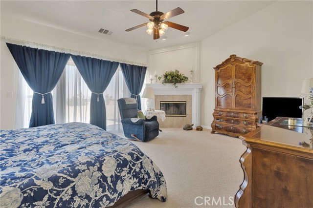 Detail Gallery Image 17 of 43 For 460 Solano Rd, Pinon Hills,  CA 92372 - 4 Beds | 3/1 Baths