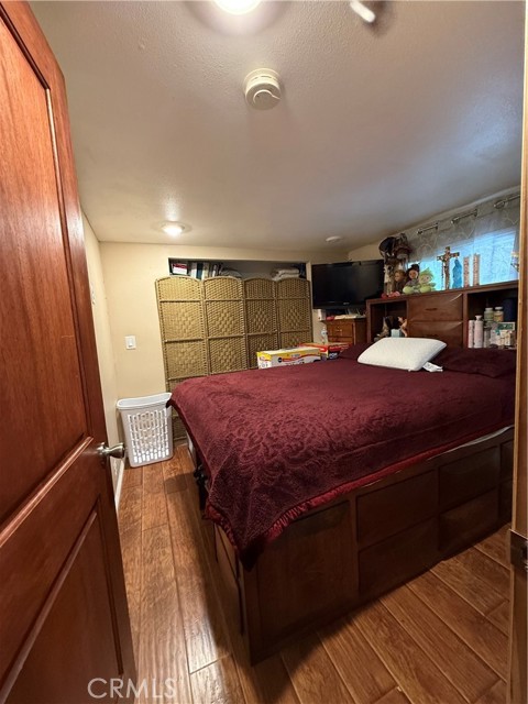 5162 E Florence Avenue Spc., Bell CA: https://media.crmls.org/medias/b96150f4-87f2-4a08-8139-96397e6f7762.jpg