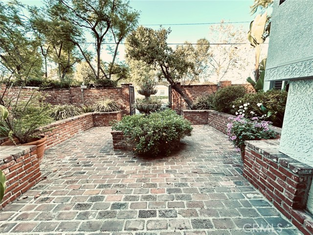 Detail Gallery Image 58 of 59 For 4950 Louise Ave #105,  Encino,  CA 91316 - 2 Beds | 2 Baths