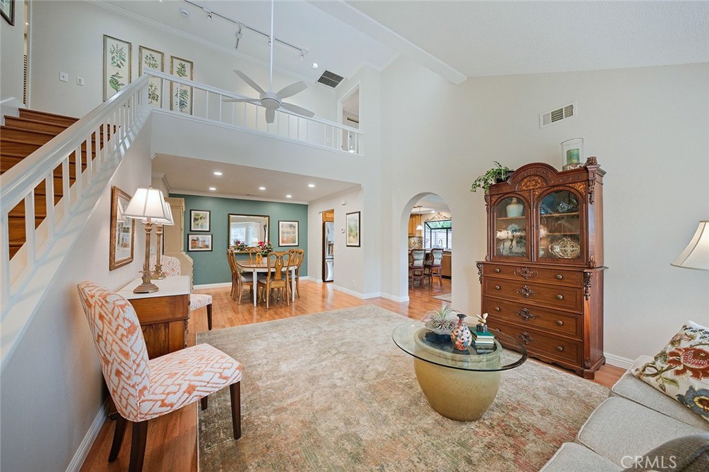 MLS #CV25279777 image #1