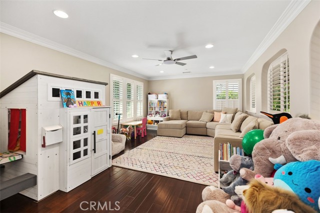 1 Roberts Drive, Coto de Caza CA: https://media.crmls.org/medias/b9627204-ce04-443a-b303-7522b5592203.jpg