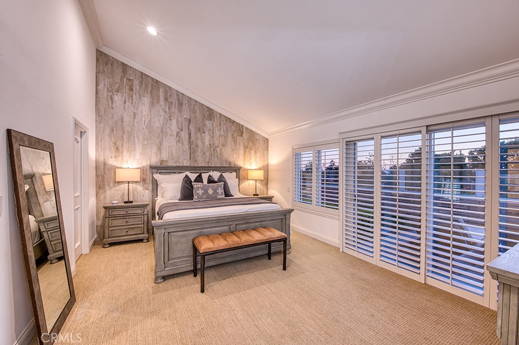 MLS #OC25266917 image #9