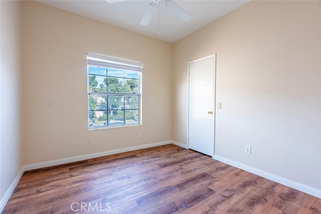 Detail Gallery Image 20 of 42 For 27807 Crown Court Cir #3,  Valencia,  CA 91354 - 3 Beds | 2/1 Baths