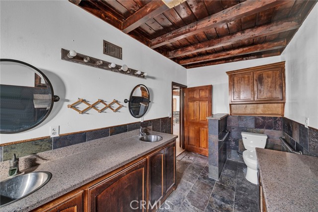 Image 27 of 73 For 31516 Clay River Road