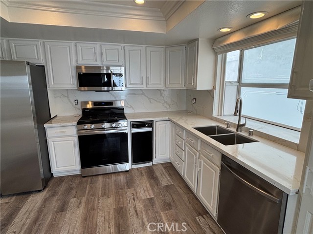 Detail Gallery Image 15 of 38 For 1230 E Ocean #303,  Long Beach,  CA 90802 - 2 Beds | 2 Baths