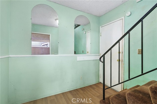 Detail Gallery Image 3 of 39 For 3088 Gladstone St #4,  Pomona,  CA 91767 - 2 Beds | 1 Baths