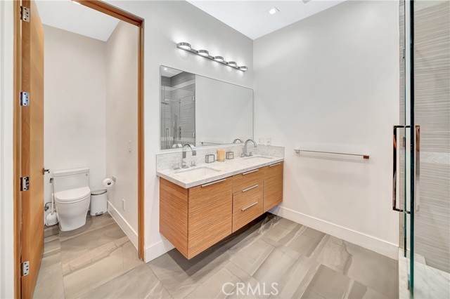 5622 Katherine, Sherman Oaks CA: https://media.crmls.org/medias/b966c636-407c-44ca-acba-d4de4b0ce3f0.jpg