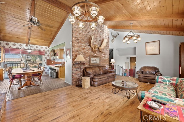 Detail Gallery Image 11 of 69 For 34378 7th Standard, Bakersfield,  CA 93314 - 4 Beds | 3 Baths