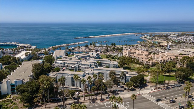 250 The Village, Redondo Beach, California 90277, 1 Bedroom Bedrooms, ,Residential,Sold,The Village,SB24182636