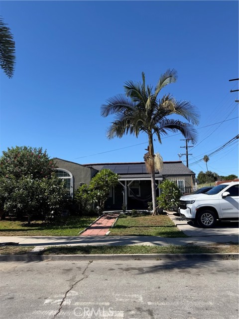 221 North Pearl