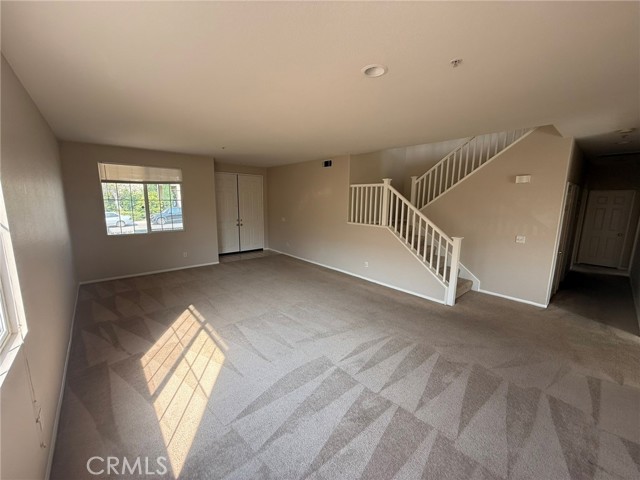 5859 Seminole Way, Fontana CA: https://media.crmls.org/medias/b967b34a-05ca-404e-86a0-7495517205b9.jpg
