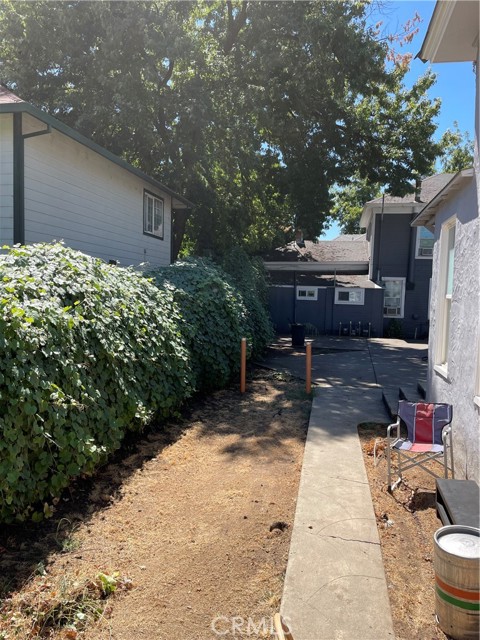 709 W 2nd Street, Chico CA: https://media.crmls.org/medias/b967f401-600d-44d4-a0db-65bba15d34b5.jpg