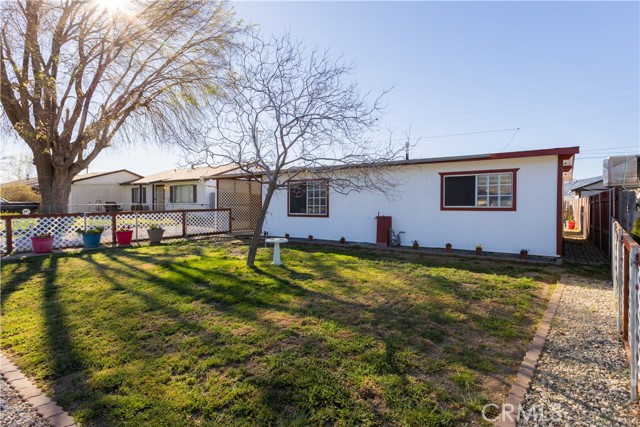 Detail Gallery Image 3 of 39 For 49513 Michael, Tehachapi,  CA 93561 - 2 Beds | 1 Baths